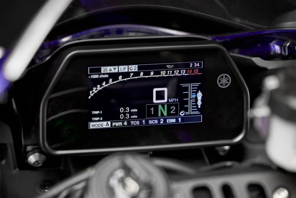 Yamaha YZF-R1 2025 DISPLAY